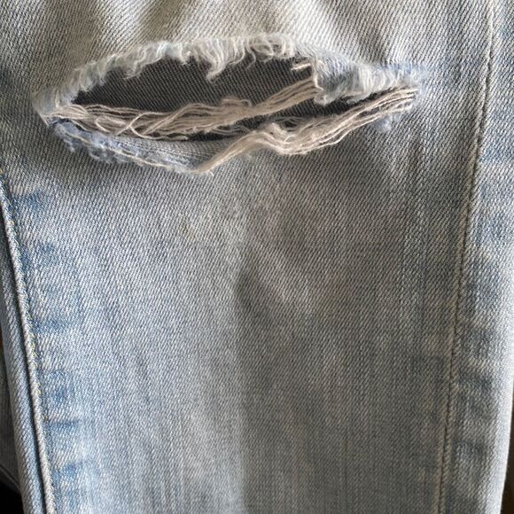 Frame Denim ‘Le Skinny De Jeanne’ in‎ Park Court Distressed Stretch Jean 24 - Picture 7 of 12